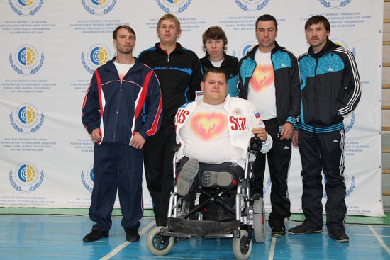 На краевой спартакиаде инвалидов представители геронтологического центра заняли призовые места