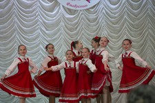 Выступает образцовый ансамбль народного танца "Субботея".