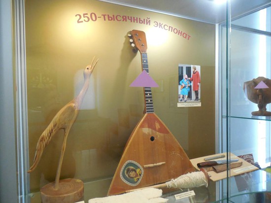 250-тысячный экспонат музея-заповедника в экспозиции выставки.
