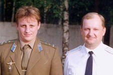  Игорь Клотченко и его командир Александр Швецов.