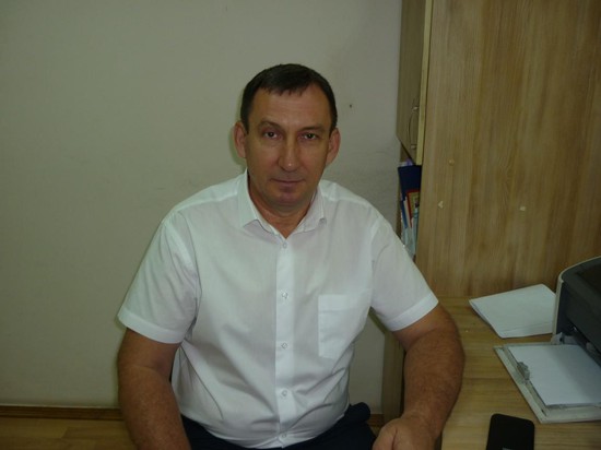 Исполняющий обязанности директора, главный инженер троллейбусного предприятия Александр Корниенко.
