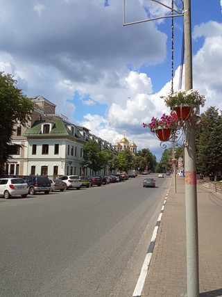 Центральная улица Звенигорода - Московская.