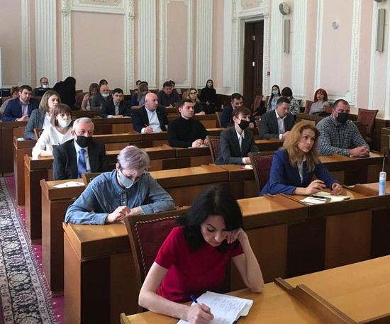 Сессия для ставропольских экспортёров прошла в зале заседаний Ставропольской городской Думы. 
