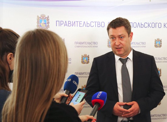 И.о. министра здравоохранения Ставропольского края  Владимир Колесников доложил об эпидситуации на Ставрополье.