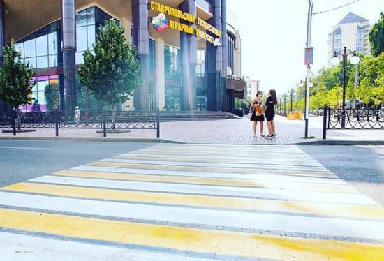 Пешеходный переход. Фото из инстаграм-аккаунта Дмитрия Семенова.