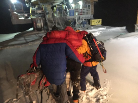 Эльбрус, спасение альпинистов. Фото МЧС России.
