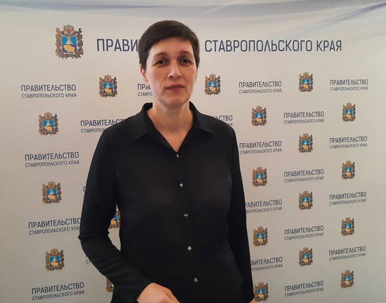 Министр труда и соцзащиты населения Елена Мамонтова