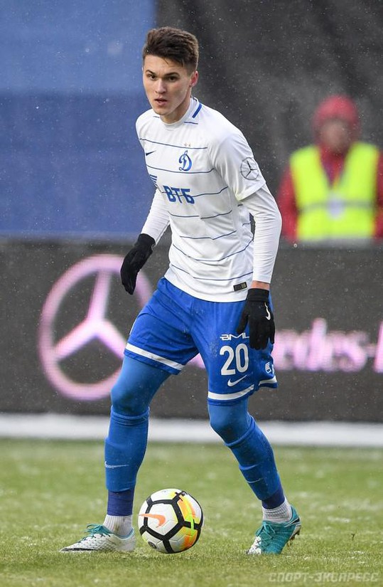 Вячеслав Грулев, игрок «Динамо» и молодежной сборной России, забивший в ворота «Арсенала» два гола. 