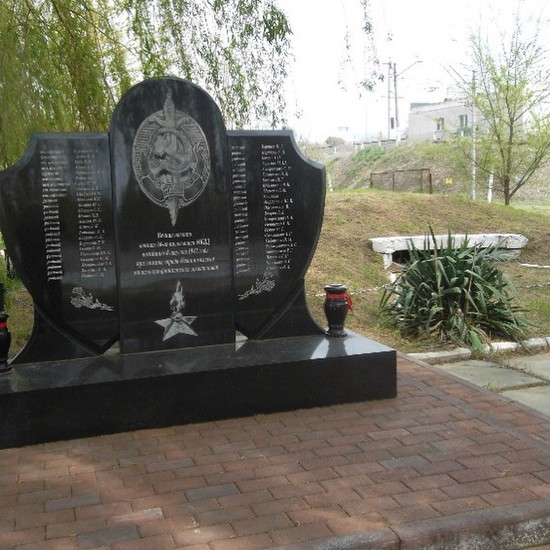 Памятник. Фото администрации Невинномысска
