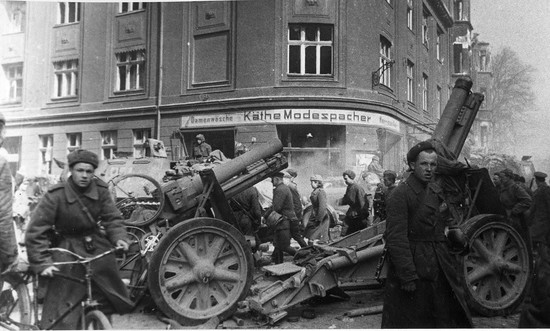 Кенигсберг. 1945 год.
