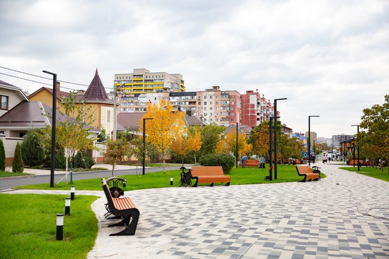 Ставрополь, сквер на пересечении улиц Чехова и Мимоз. Фото миндор СК