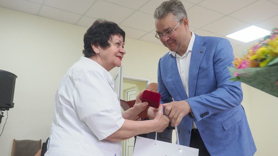 Награждение медиков военного госпиталя в Ставрополе