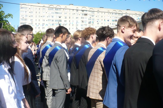 Выпускники Ставрополя готовятся к краевому балу «Ветер перемен» 
