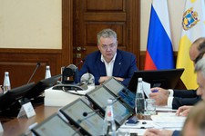 Заседание в правительстве. Фото пресс-службы губернатора Ставропольского края