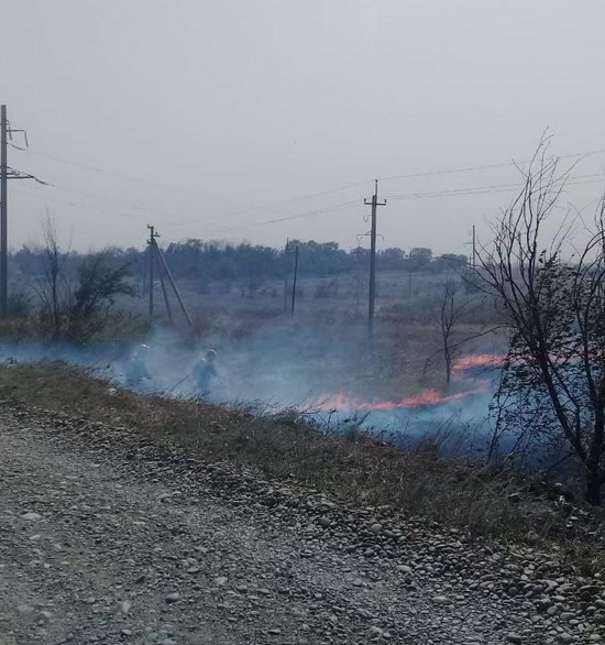 Крупный пожар на Сенгилеевском озере 