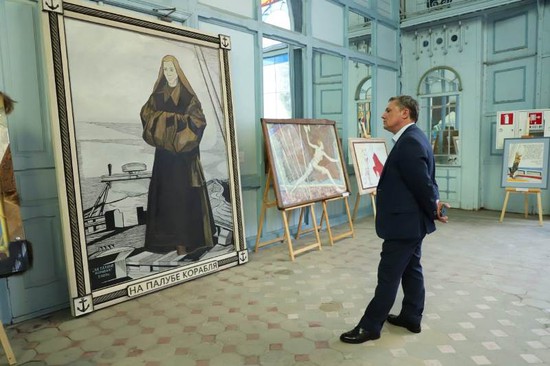 Выставка картин Конюхова будет открыта до 11 сентября