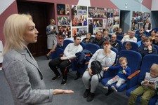 Ольга Тимофеева встречается с беженцами из Донбасса