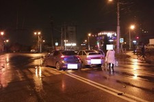Ставрополь, ночное ДТП на улице 50 лет ВЛКСМ. Фото ГИБДД СК
