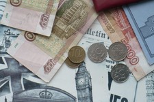 Больше половины жителей Ставрополья хотя бы однажды одалживали деньги коллегам