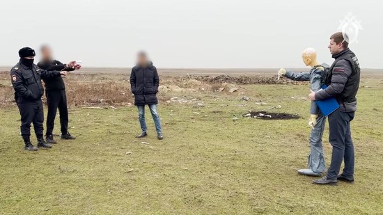 На Ставрополье мужчина за кусок земли решил убить брата. На фото кадр из видео СУ СКР по СК