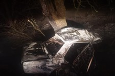 В Благодарненском округе под утро сгорел автомобиль, водитель ранен. Фото ГИБДД СК