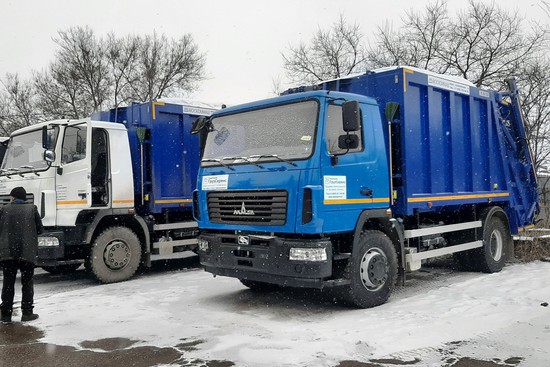 Два мусоровоза отправятся в Георгиевск. Пресс-служба ООО «ЖКХ»