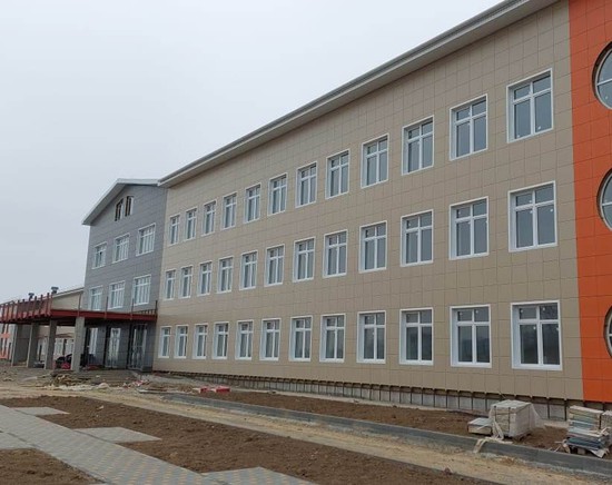 Здание строящейся школы. Минстрой Ставропольского края