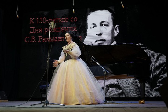 Почетный деятель искусств Ставропольского края Наталья Виноградова в программе концерта, посвященного юбилейной дате