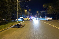 В Ставрополе пострадал скутерист и его пассажирка при столкновении с иномаркой. Фото ГИБДД СК
