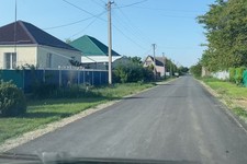 Асфальтированная улица Космонавтов в селе Тищенском. Изобильненский горокруг