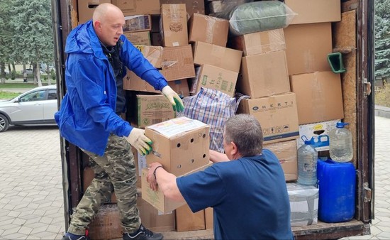 Погрузка гуманитарной помощи. Администрация Предгорного округа Ставрополья
