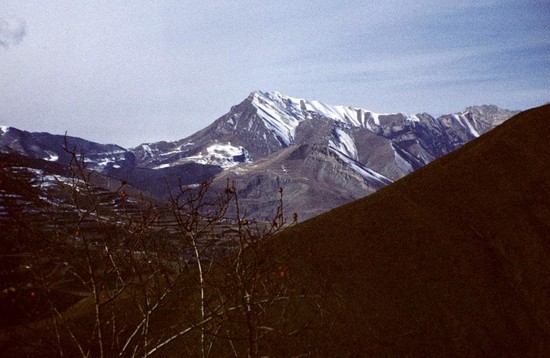 Гора Хиах. Вид из Ингушетии. Декабрь 1986 года