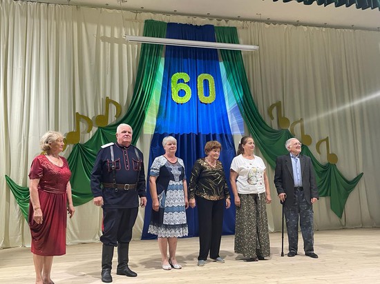 Дом культуры Донбалки отметил 60-летие. Администрация Петровского округа